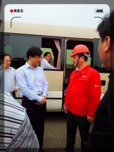 潛江市紫月路西延道路工程施工，市領(lǐng)導(dǎo)親臨現(xiàn)場視察、指導(dǎo)工作